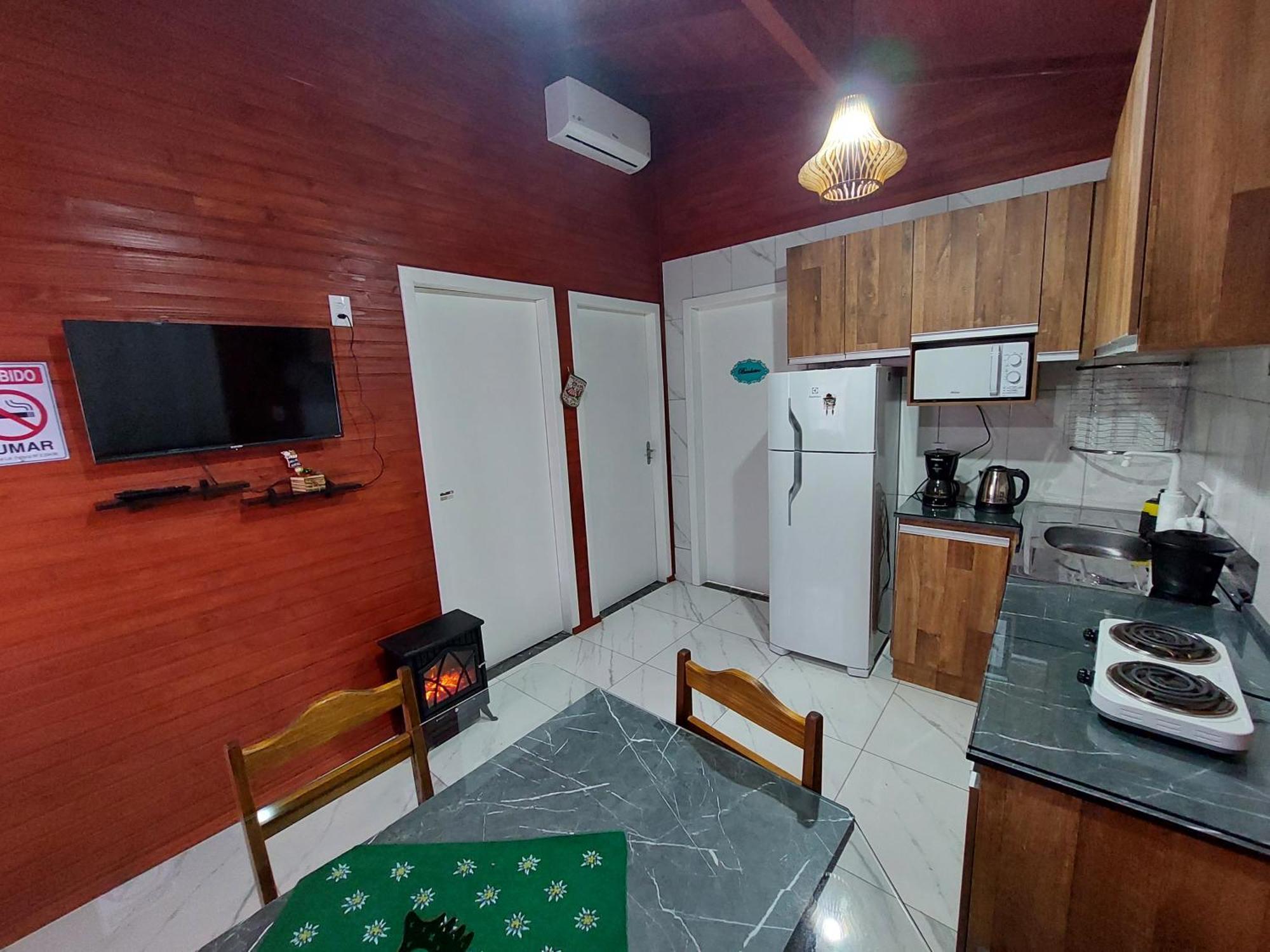 Refugio Alpenblumen Apartment อูรูบิซิ ห้อง รูปภาพ